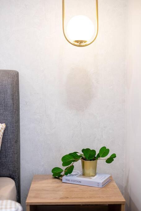 Pangsapuri Modern Cozy Sunway Velocity Two 1min To Mrt Kuala Lumpur