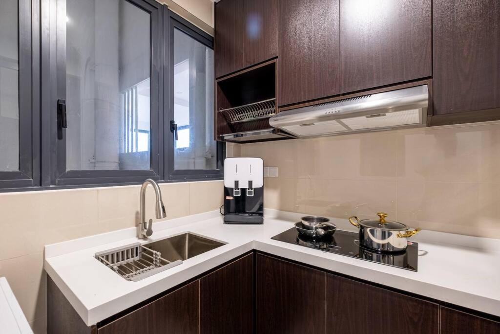Modern Cozy Sunway Velocity Two 1min To Mrt *