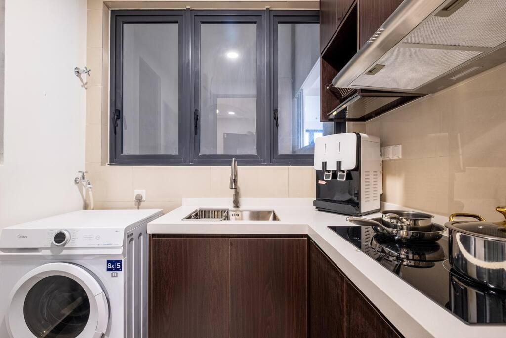 Modern Cozy Sunway Velocity Two 1min To Mrt * Kuala Lumpur